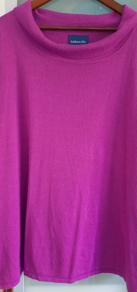 Purple top - Picture 3 of 3